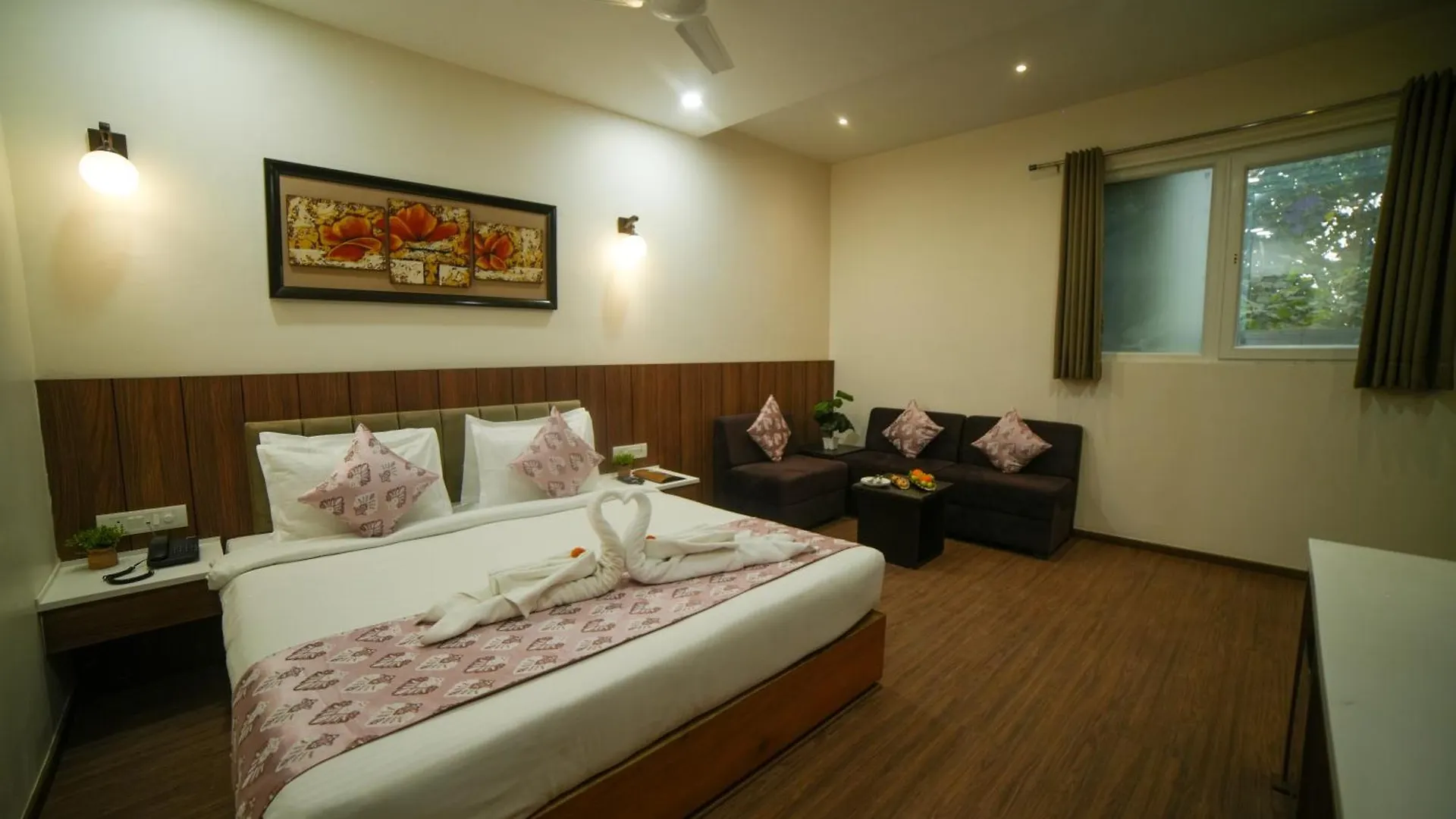 Hari Vilaas Enclave Hotel Varanasi 3*,  India